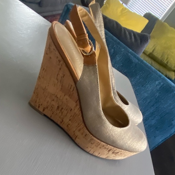 Nine west wedges - Picture 2 of 3